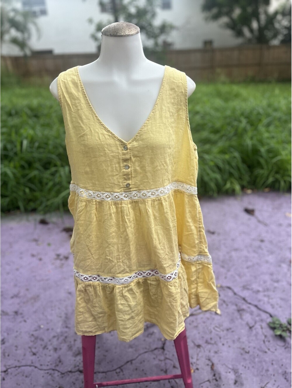 C & C California Sleeveless Yellow Button Linen Blend Dress TOP Sz MEDIUM